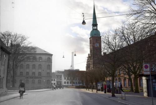 ROLIGHED(1939-2015)